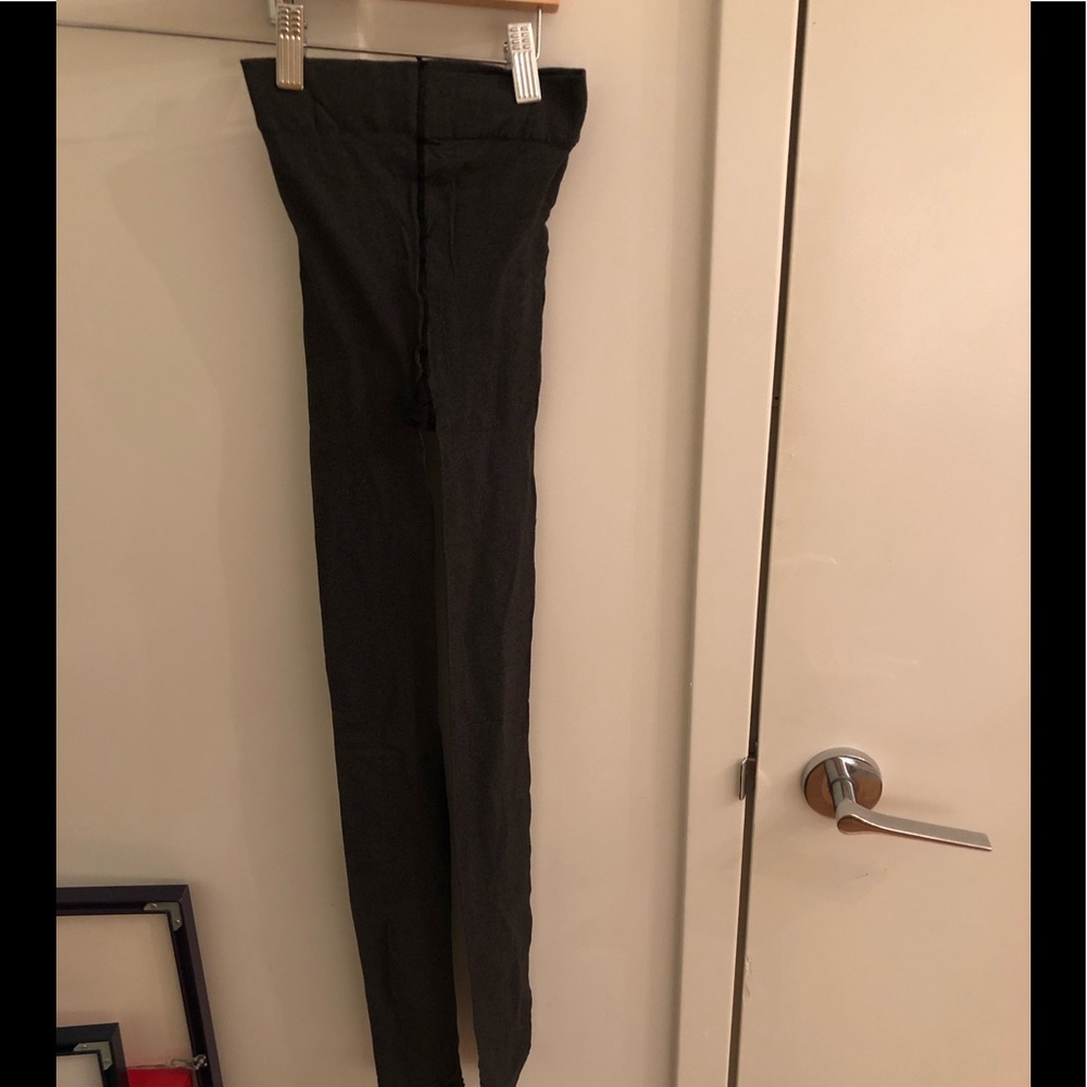 NWOT 🌚 H&M Grey Tights